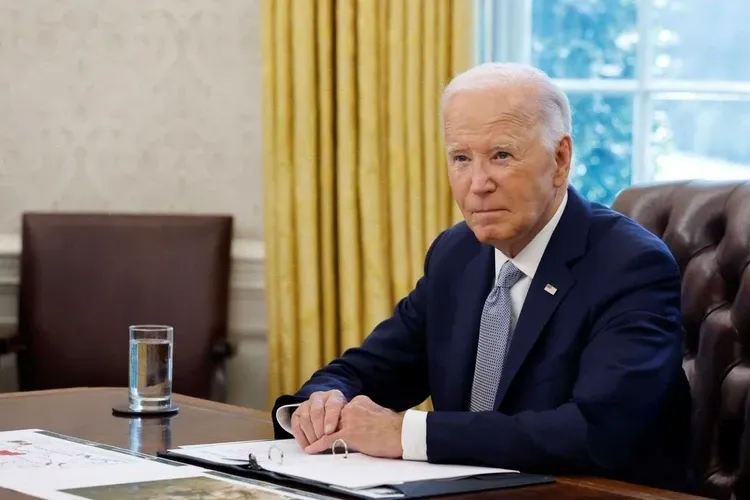 The same autopen signature was used to sign all orders from Biden